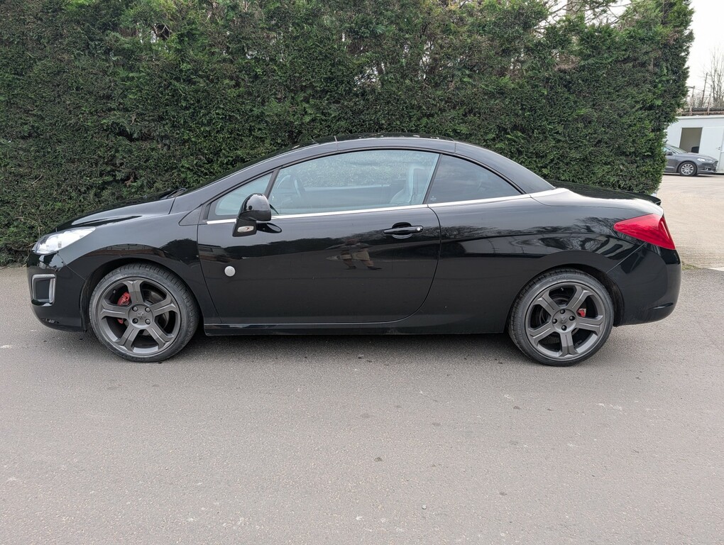 Peugeot 308 CC Convertible 1.6 Thp Roland Garros 2013 Black #2