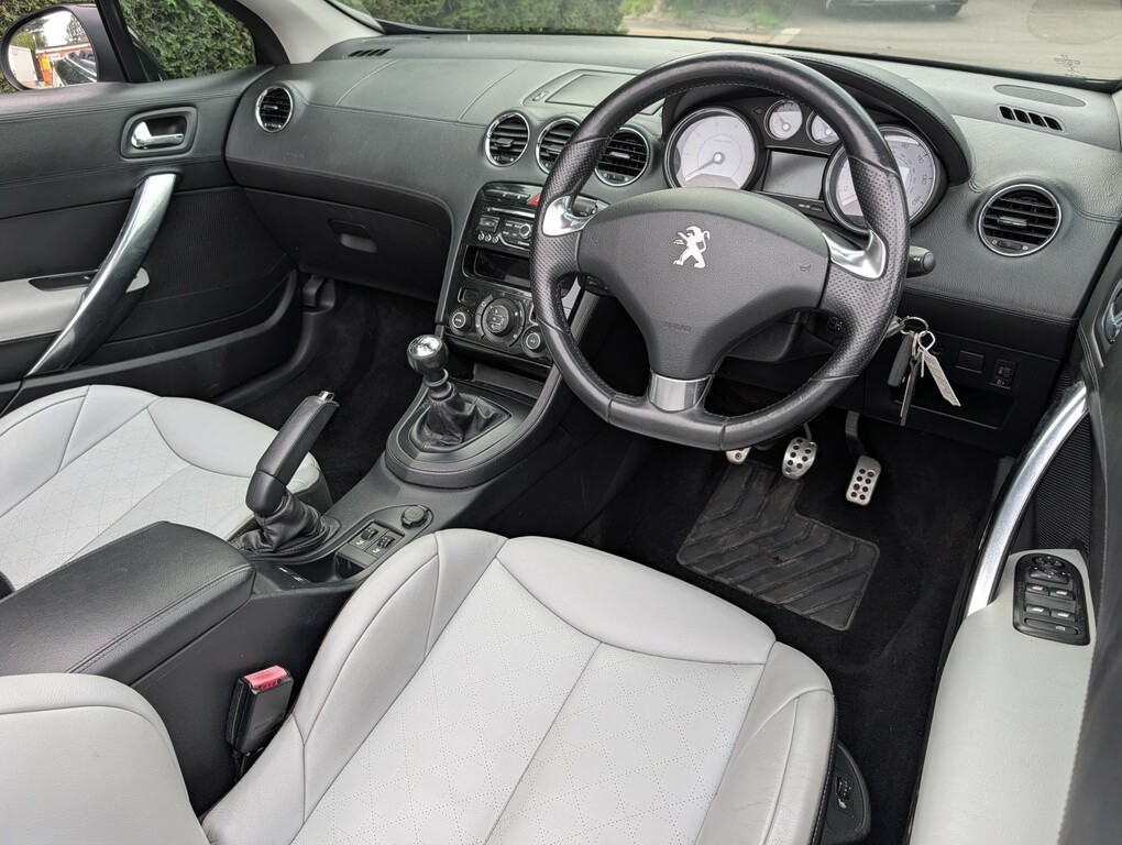 Peugeot 308 CC Convertible 1.6 Thp Roland Garros 2013 Black #6