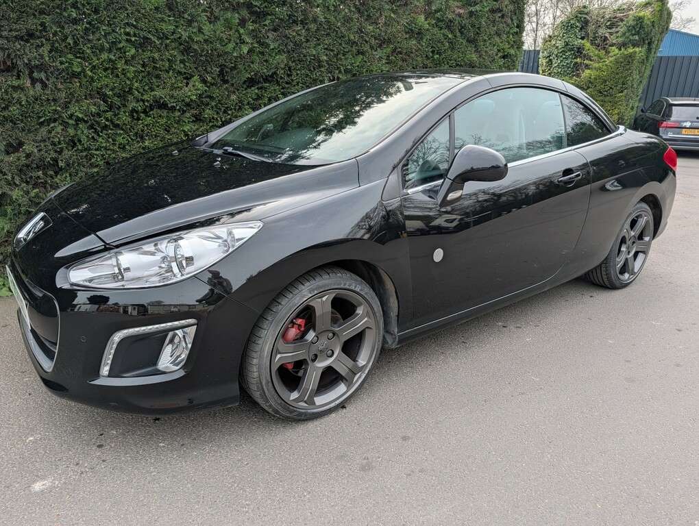Peugeot 308 CC Convertible 1.6 Thp Roland Garros 2013 Black