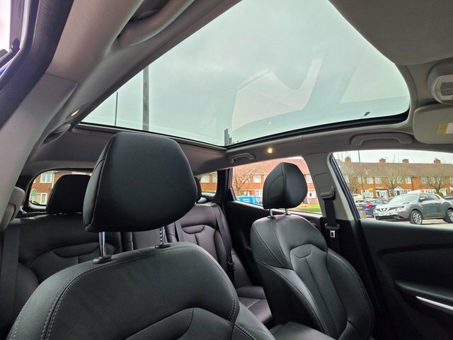 Renault Kadjar 2019 1.5 Blue Dci Gt Line Suv Edc Euro Blue #3