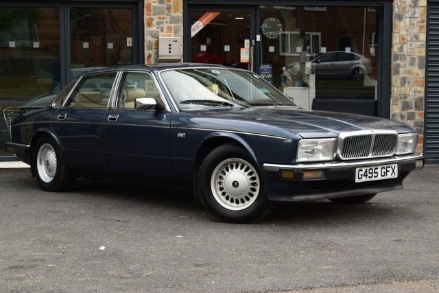 Daimler Sovereign 1989 4.0 4.0 235 Bhp Blue #2