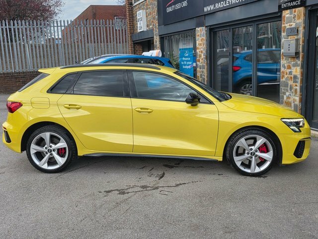 Audi A3 2022 1.4 Tfsie 45 S Line Competition Sportback SH71VDV Yellow #5