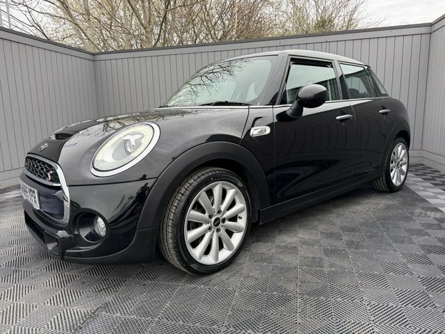 Mini Hatch 2016 2.0 Cooper Sd Hatchback Eur Black