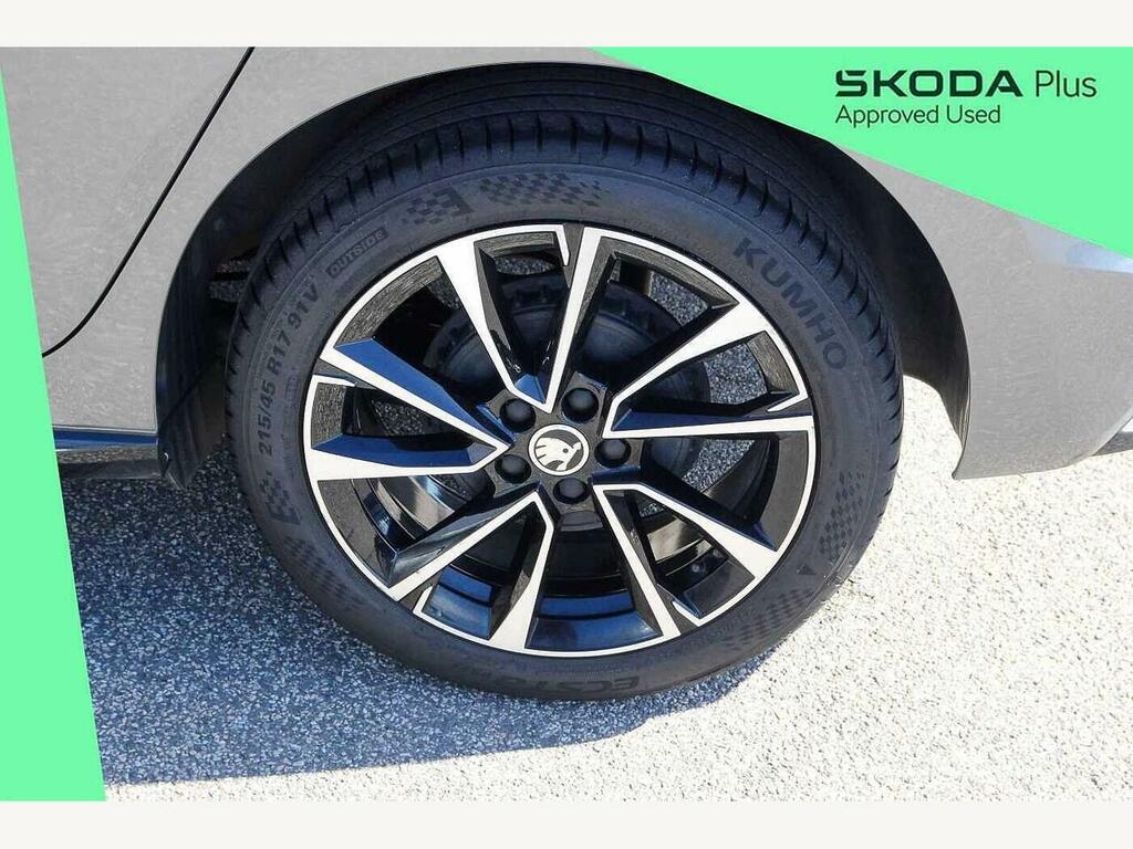 Skoda Fabia 2024 1.0 Tsi 116 Monte Carlo Dsg FN74NZT Grey #5