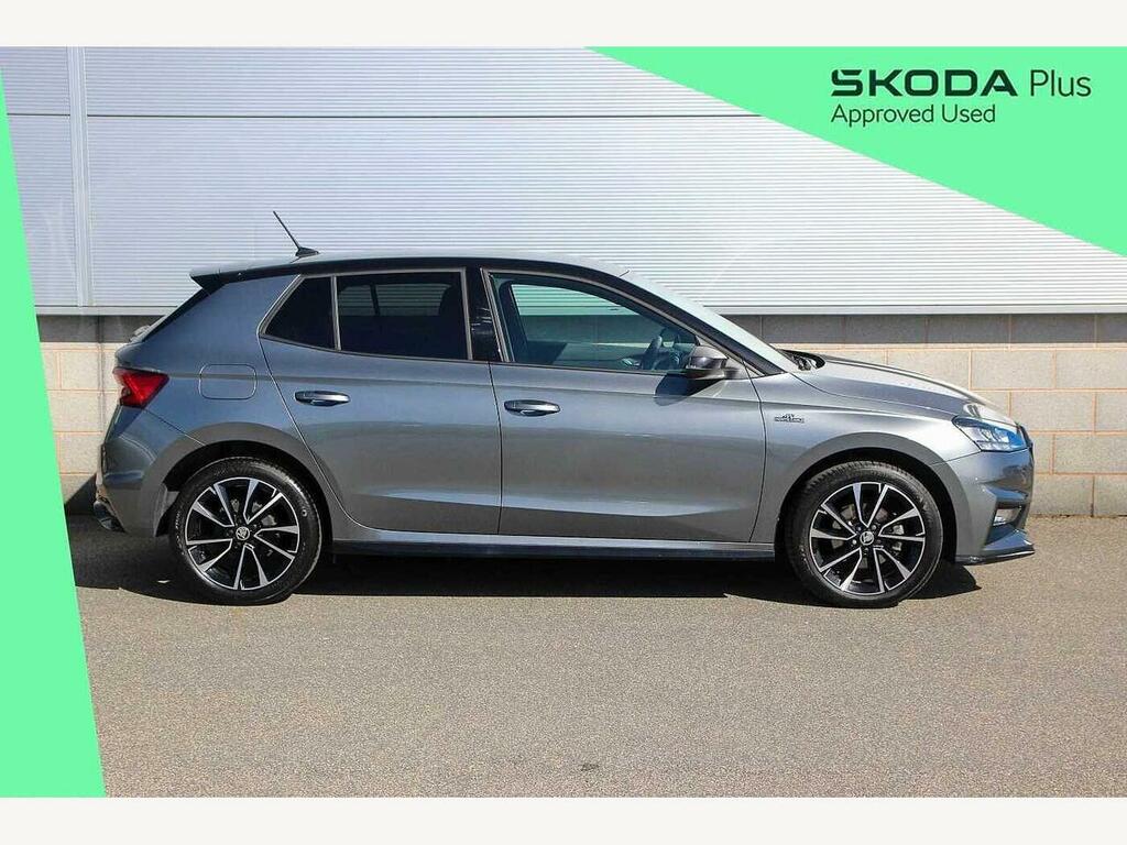 Skoda Fabia 2024 1.0 Tsi 116 Monte Carlo Dsg FN74NZT Grey #4