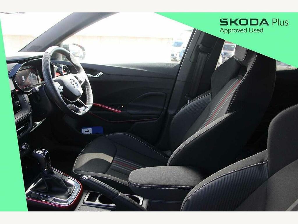 Skoda Fabia 2024 1.0 Tsi 116 Monte Carlo Dsg FN74NRK Black #2