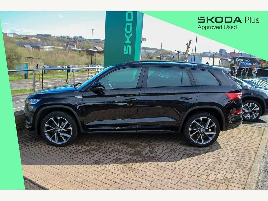 Skoda Kodiaq 2023 1.5 Tsi Sportline Dsg 7 Seat YS73FDN Black #4