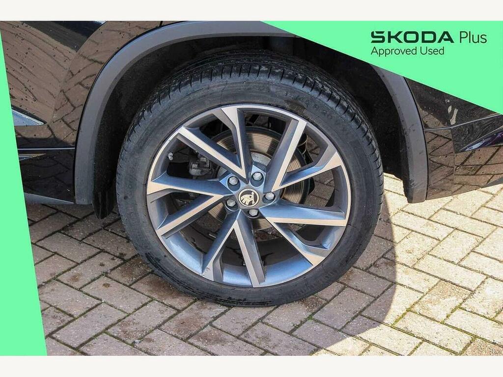 Skoda Kodiaq 2023 1.5 Tsi Sportline Dsg 7 Seat YS73FDN Black #5