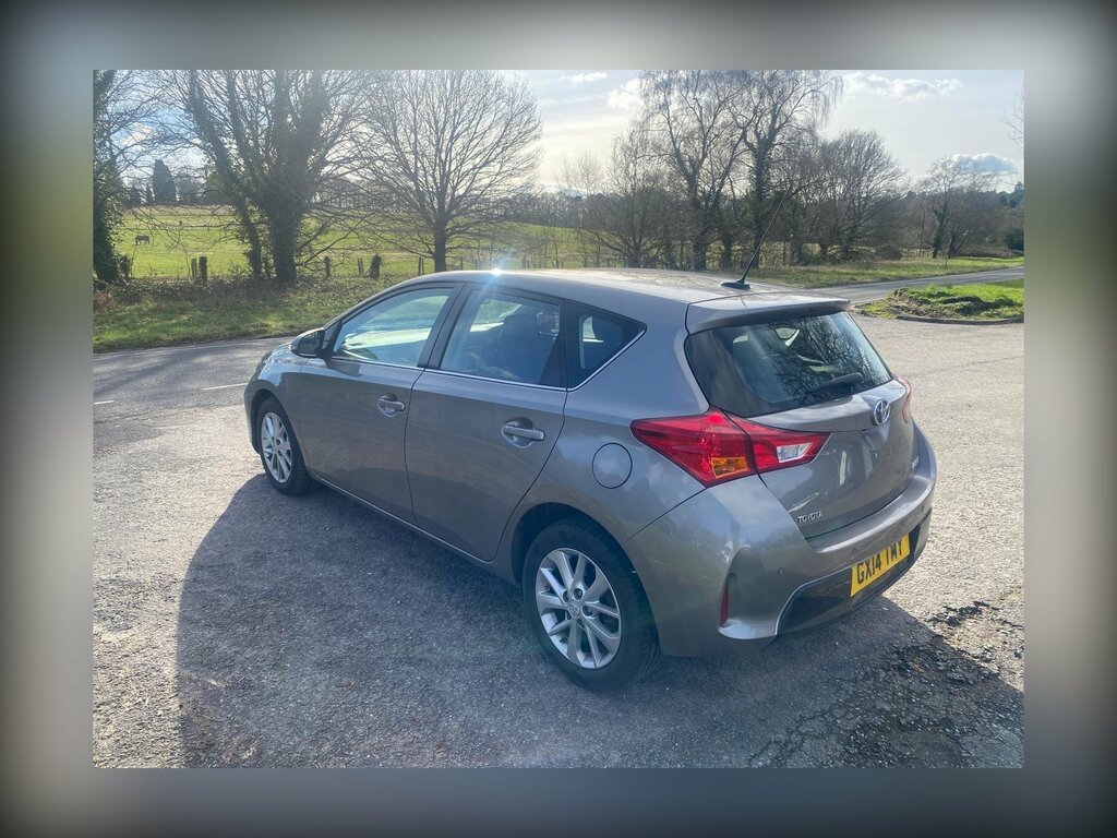 Toyota Auris 1.4 D-4d Icon Euro 5 Ss GX14TMY Brown #6