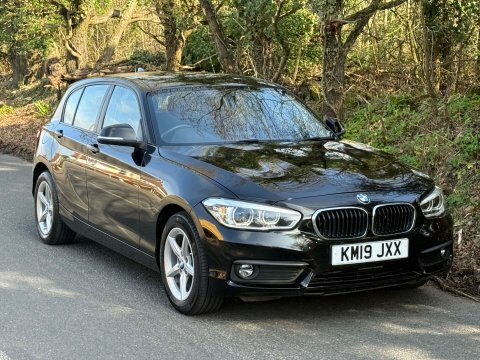 BMW 1 Series 1.5 116D Se KM19JXX Black #3