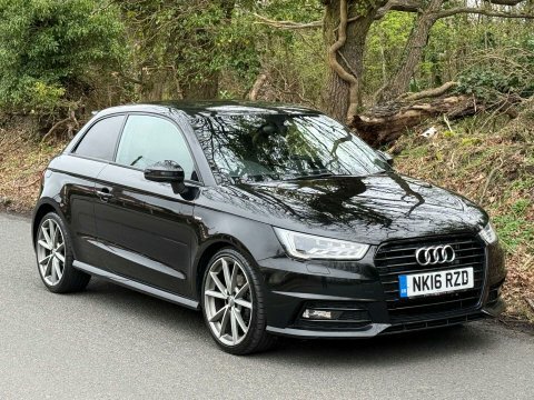 Audi A1 1.6 A1 Black NK16RZD Black #3