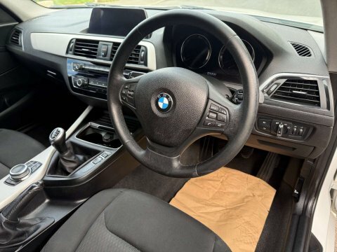 BMW 1 Series 1.5 116D Se YH19VRZ White #4