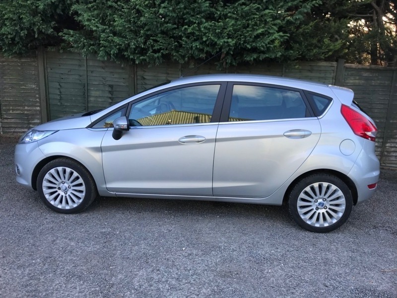 Ford Fiesta 1.4 Titanium Silver #4