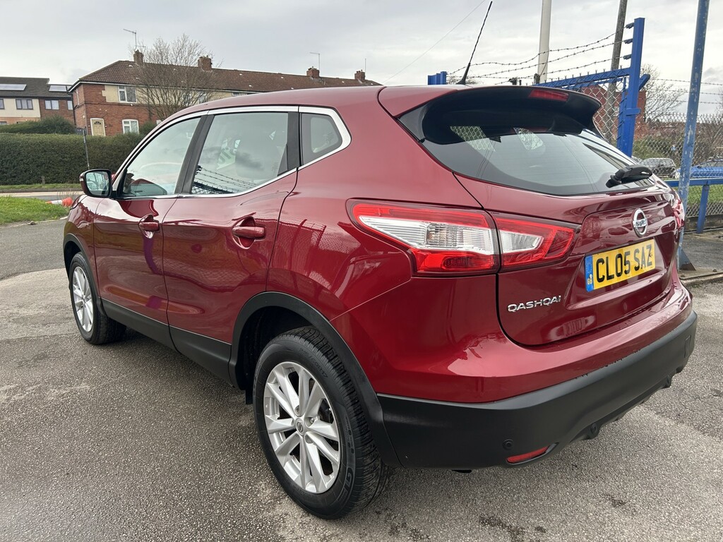 Nissan Qashqai Suv 1.2 Dig-t Acenta 2014 CL05SAZ Red #3