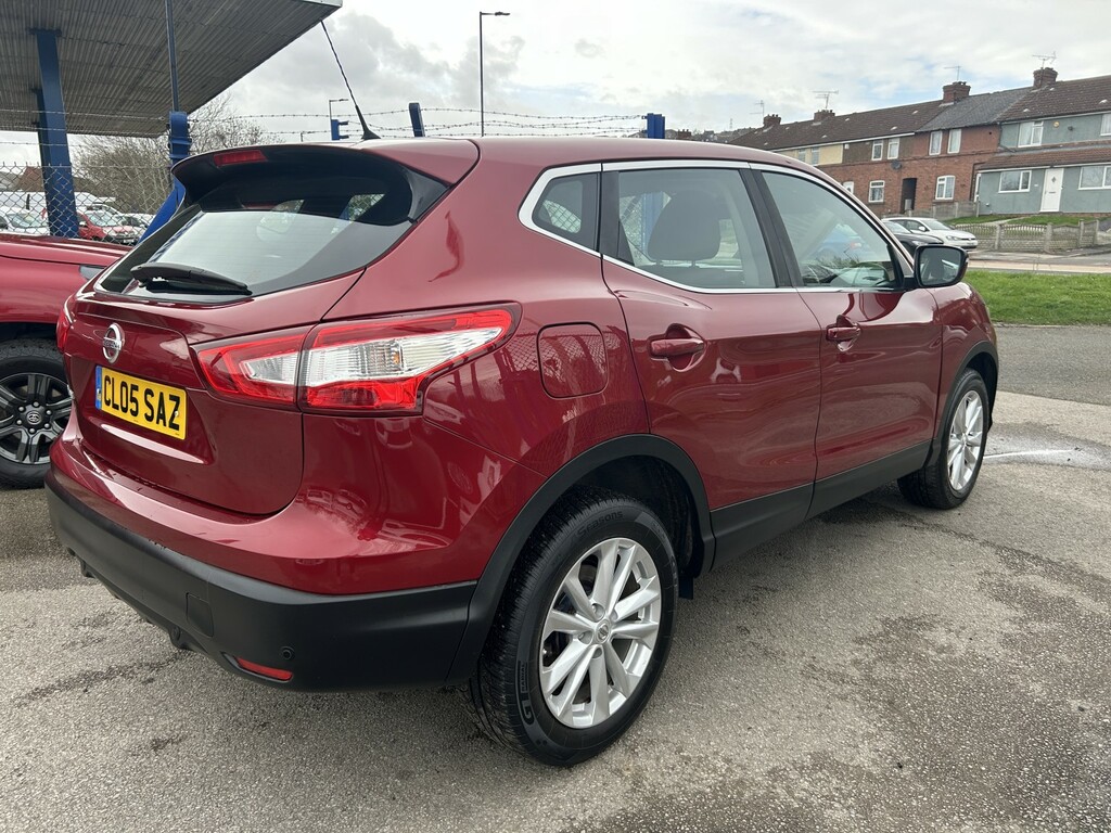 Nissan Qashqai Suv 1.2 Dig-t Acenta 2014 CL05SAZ Red #4