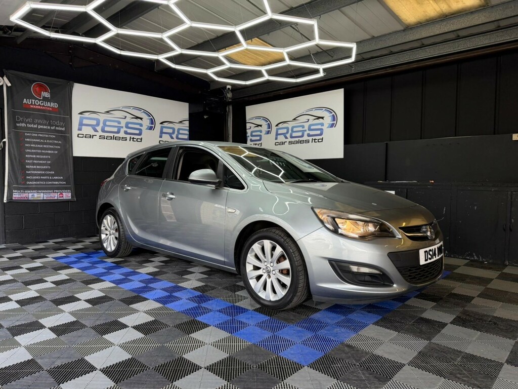 Vauxhall Astra 1.6 16V Tech Line 2014 DS14DVU Silver #4