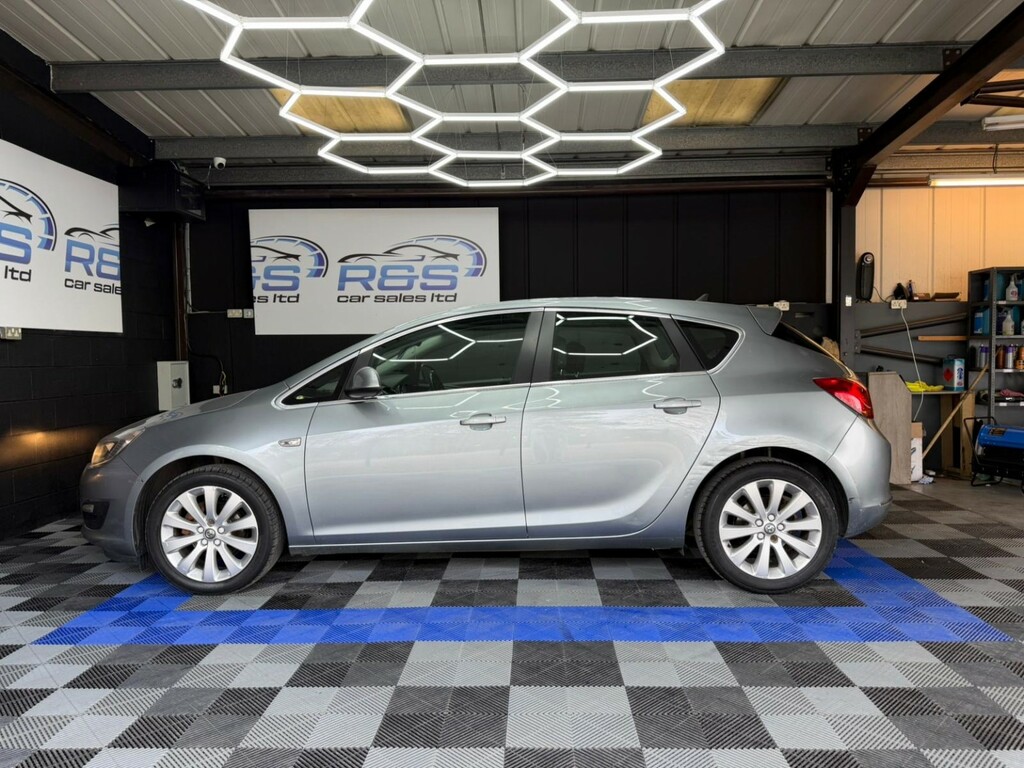 Vauxhall Astra 1.6 16V Tech Line 2014 DS14DVU Silver #3