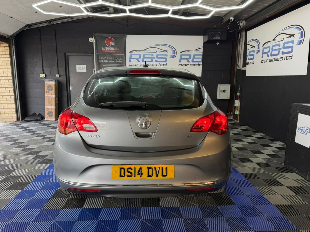 Vauxhall Astra 1.6 16V Tech Line 2014 DS14DVU Silver #6