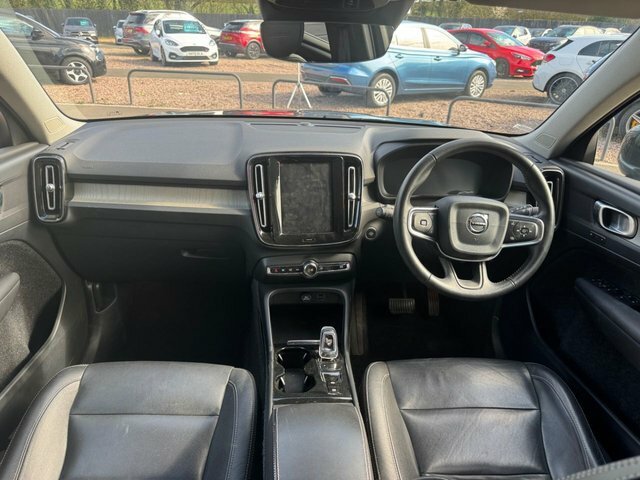 Volvo XC40 2019 2.0 D3 Inscription Suv Awd Eu KM19RGO Black #3
