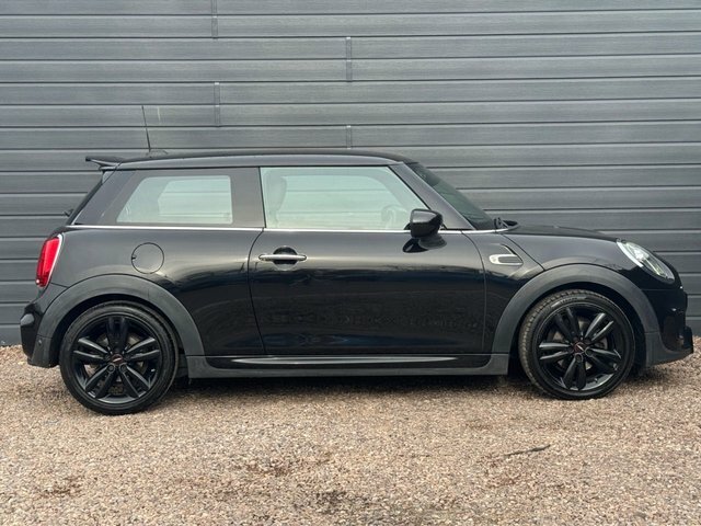 Mini Hatch 2019 1.5 Cooper Sport Hatchback YA69FAK Black #6