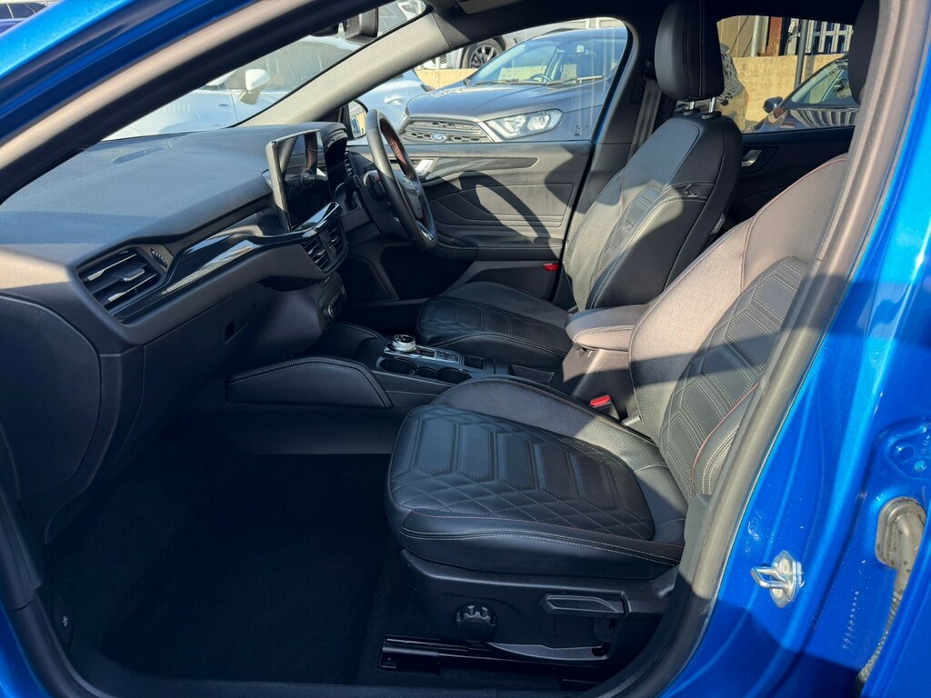 Ford Focus Focus Hatchback 1.5 Ecoblue St-line Vignale ET22KPN Blue #6