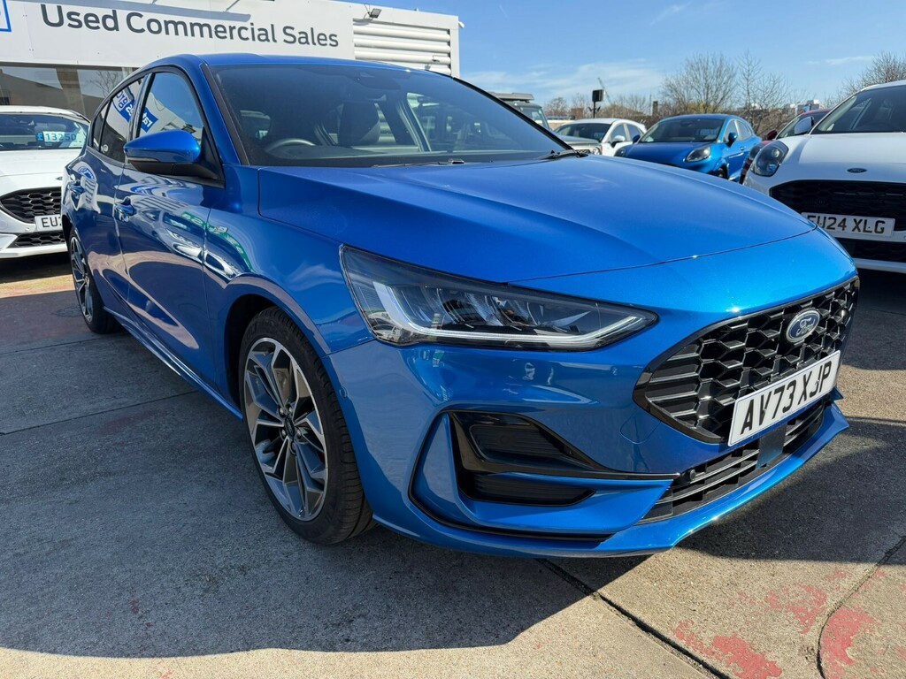 Ford Focus Focus Hatchback 1.0 Ecoboost Hybrid Mhev 155 St-li Blue