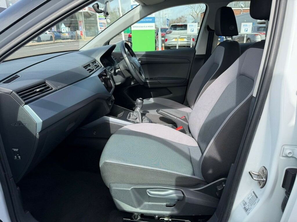 Seat Arona Arona Hatchback 1.0 Tsi Se Technology Ez EO69ZJU White #6