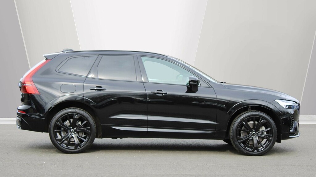 Volvo XC60 T6 Awd Phev Plus Black Edition Harmankardon Soun RV75VBO Black #3