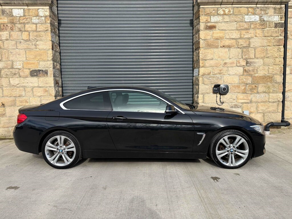 BMW 4 Series Xdrive Luxury 4Wd YJ14UWH Black #2