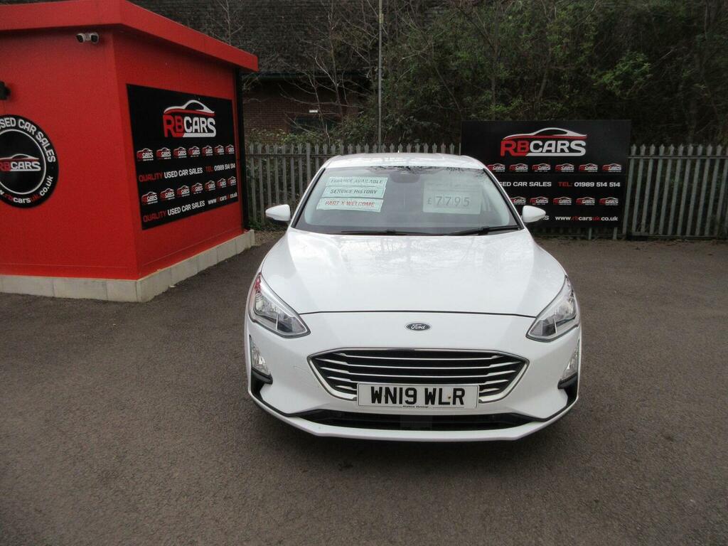 Ford Focus Hatchback 1.0T Ecoboost Titanium Euro 6 Ss White