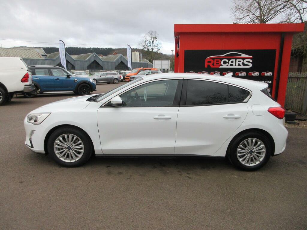 Ford Focus Hatchback 1.0T Ecoboost Titanium Euro 6 Ss WN19WLR White #3