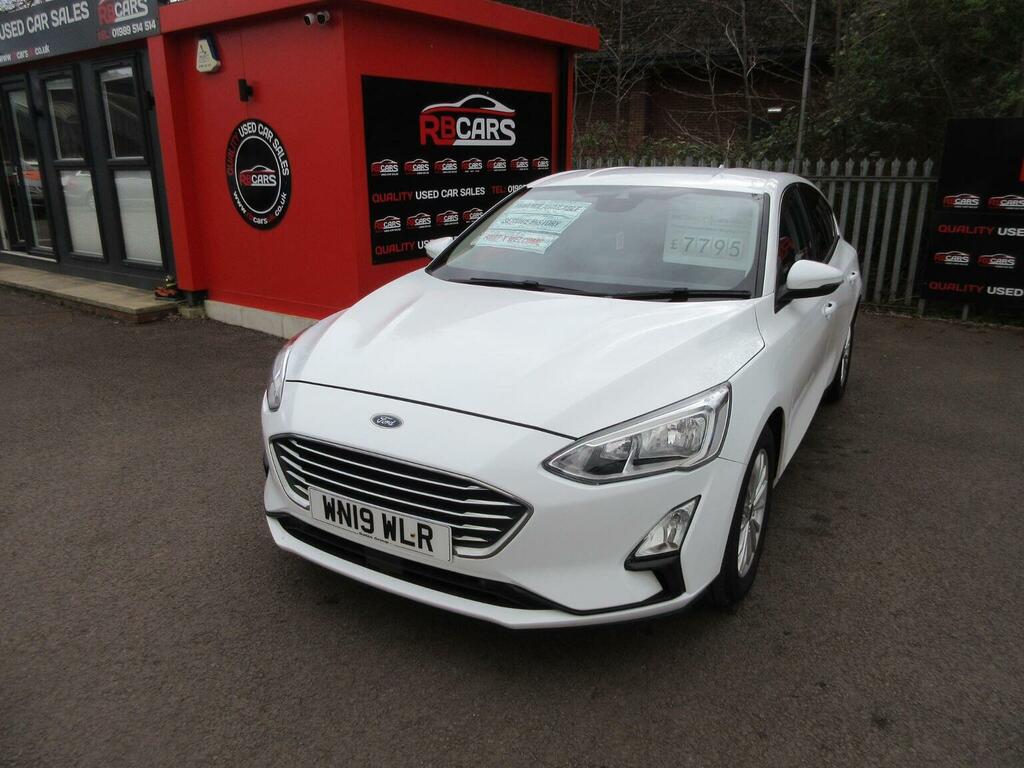 Ford Focus Hatchback 1.0T Ecoboost Titanium Euro 6 Ss WN19WLR White #2