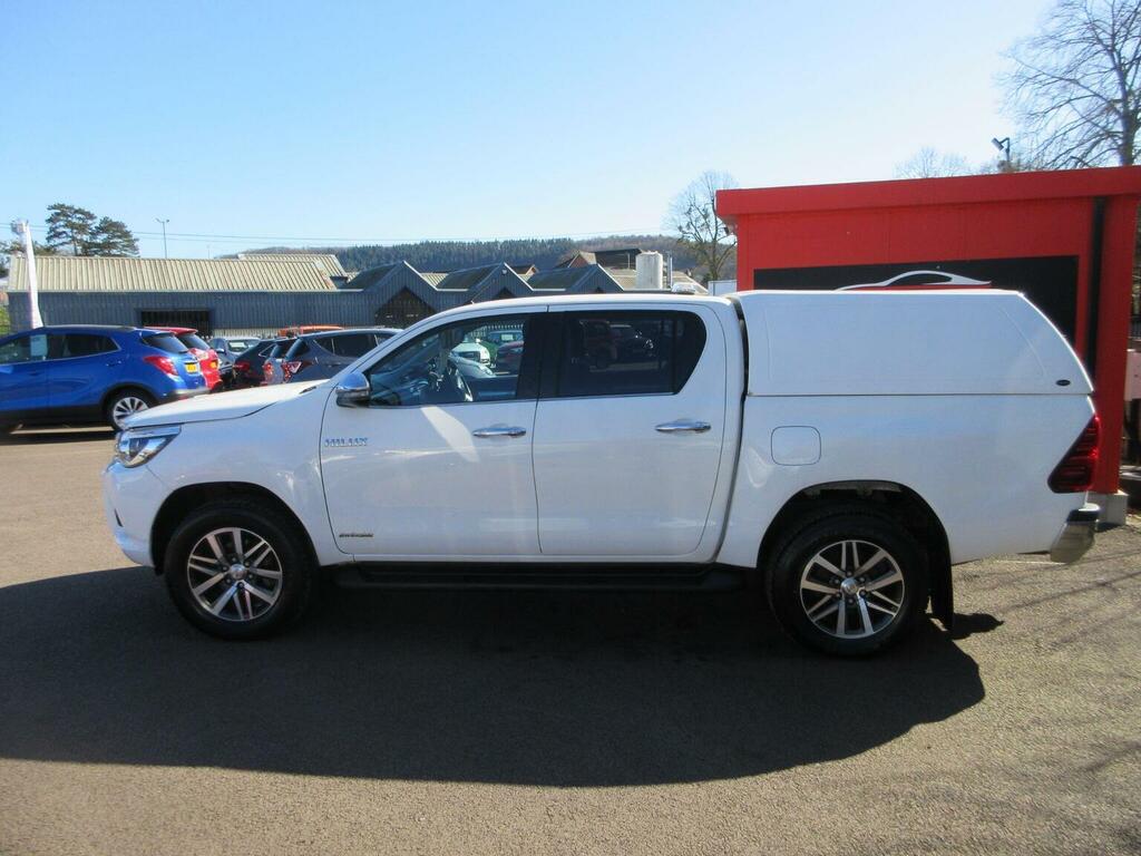 Toyota HILUX Pickup 2.4 D-4d Invincible 4Wd Euro 6 Ss 4 White #4