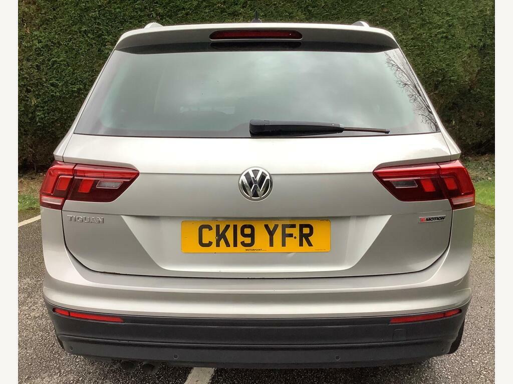 Volkswagen Tiguan 2.0 Tdi Se Navigation Dsg 4Motion Euro 6 S S CK19YFR Silver #5