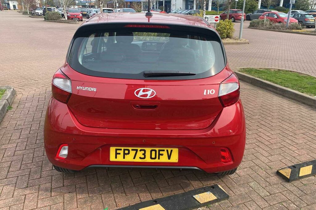 Hyundai I10 1.2 Advance FP73OFV Red #4