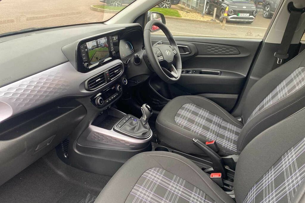 Hyundai I10 1.0 63 Premium Nav Grey #2