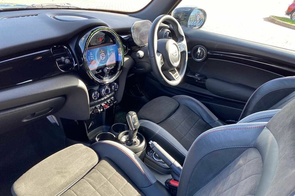 Mini Hatch 1.5 Cooper Sport DV71XVL Blue #2