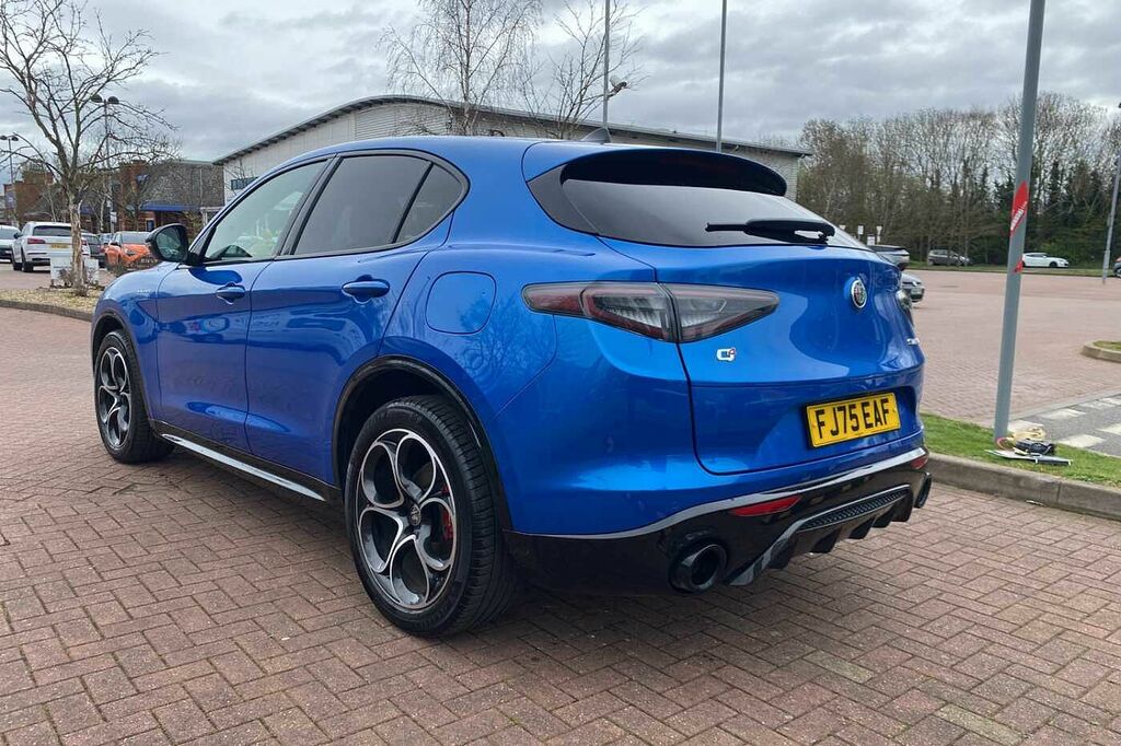 Alfa Romeo Stelvio 2.2 D 210 Veloce Awd Blue #3