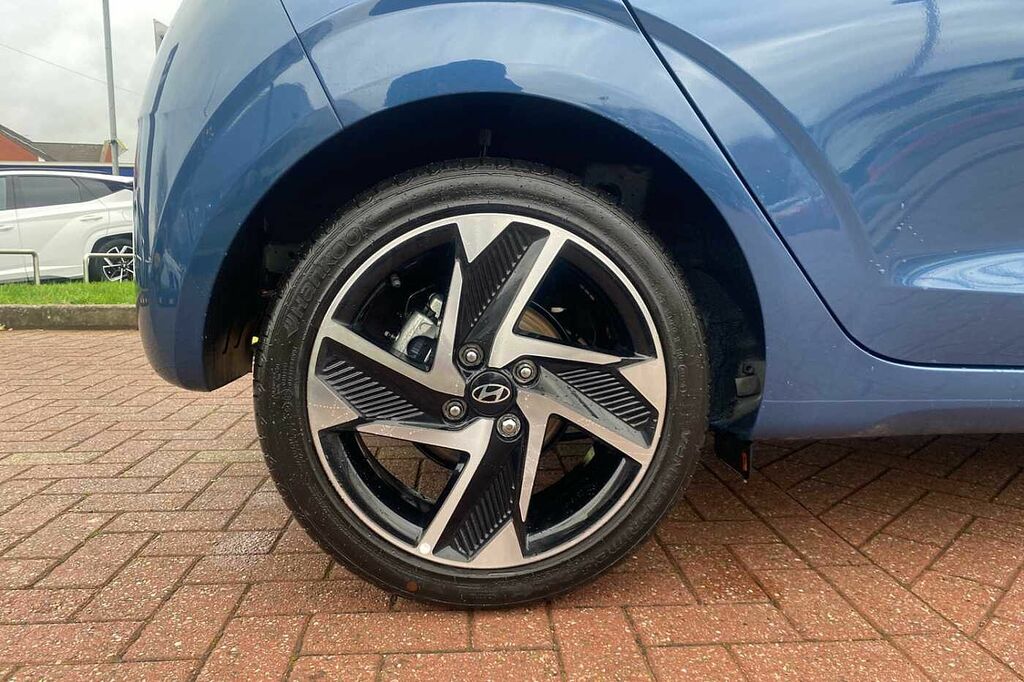 Hyundai I10 1.2 79 Premium Nav FG75UET Blue #5