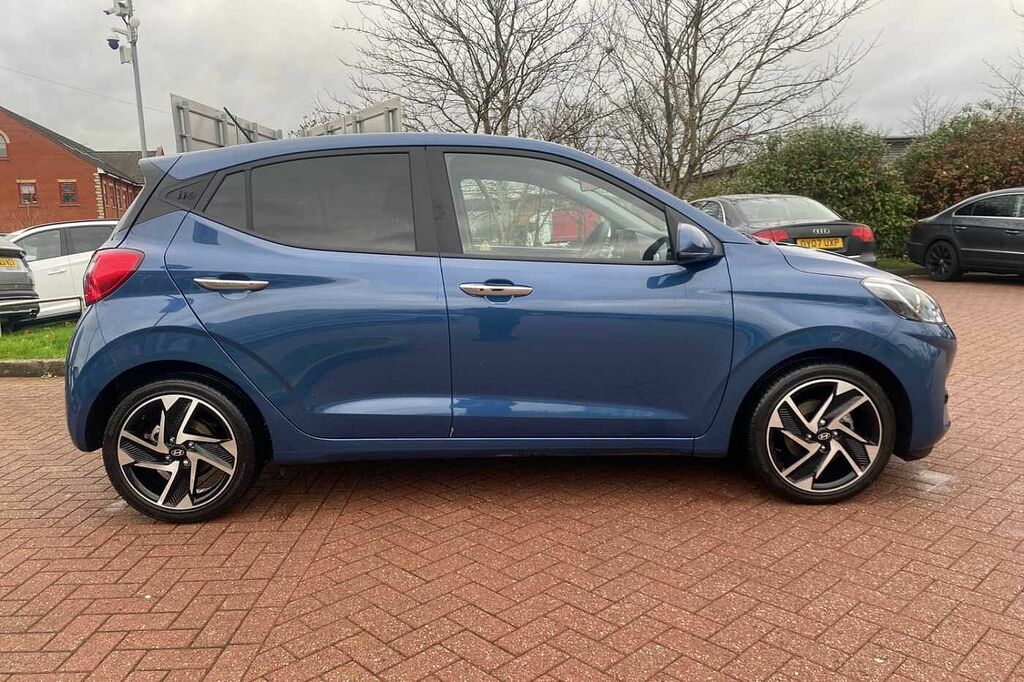 Hyundai I10 1.2 79 Premium Nav FG75UET Blue #4