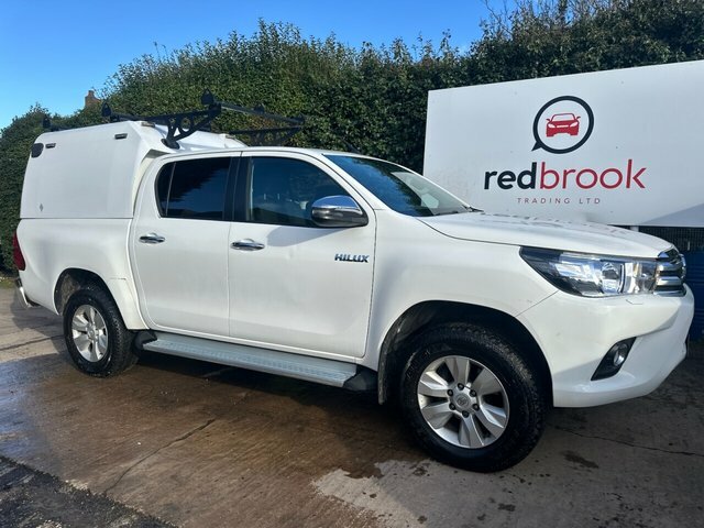 Toyota HILUX 2.4 D-4d Icon Pickup Double Cab White