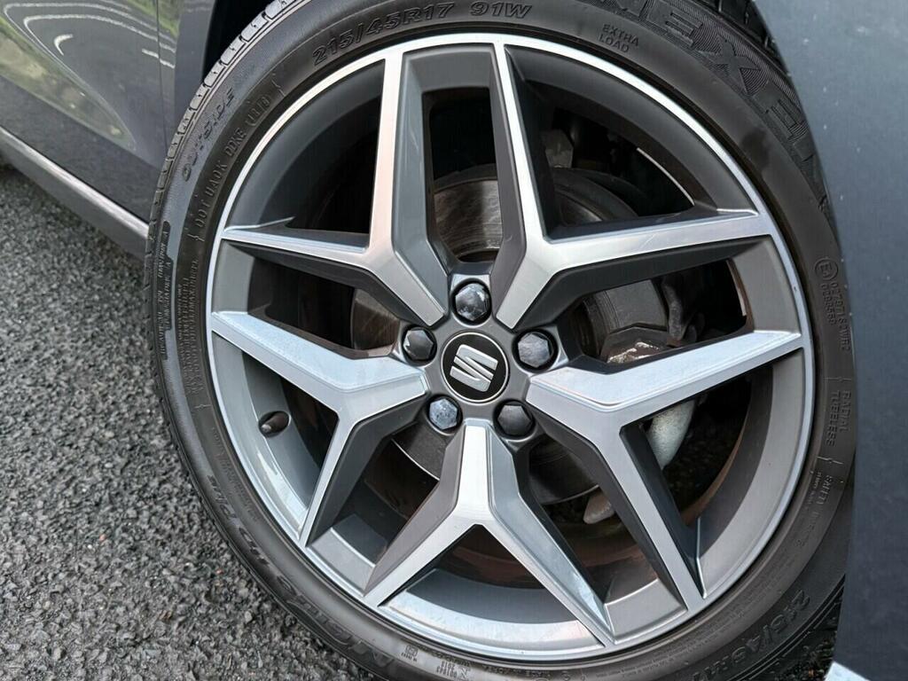 Seat Ibiza Ibiza 1.0 Tsi Xcellence Lux Hatchback D Grey #2