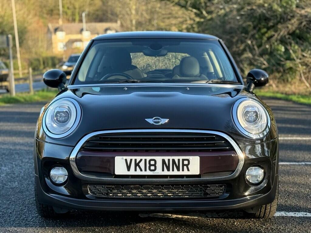 Mini Hatch Hatch 1.5 Cooper Hatchback Steptronic E VK18NNR Black #5