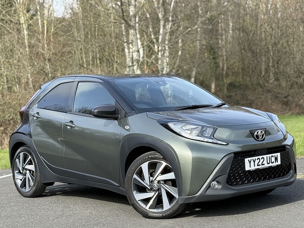 Toyota Aygo X 1.0 Vvt-i Edge Hatchback Euro 6 Green