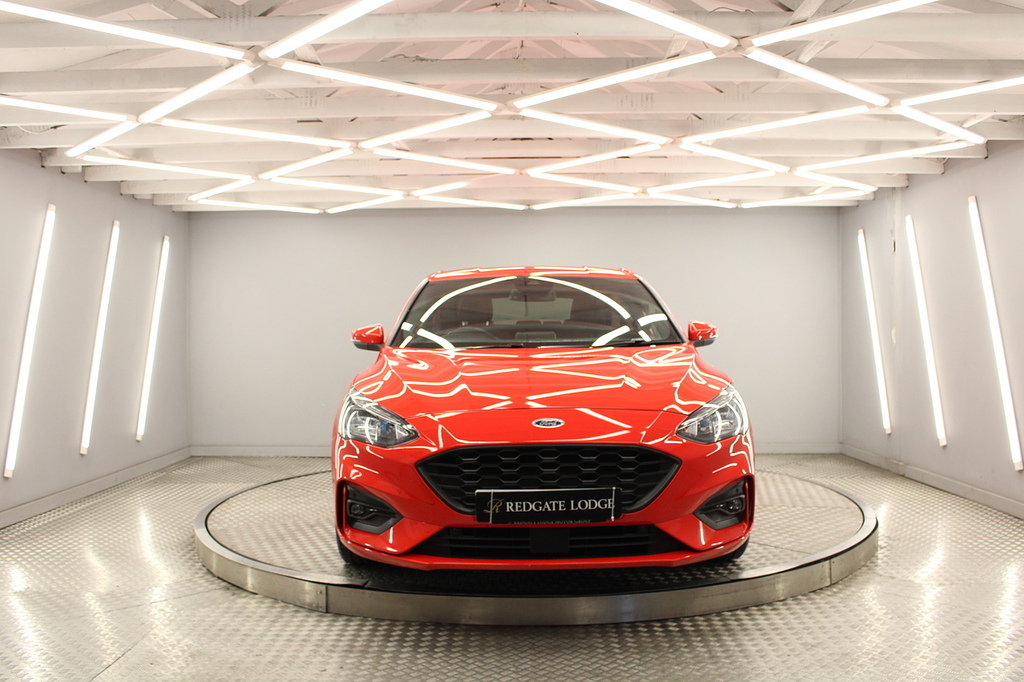Ford Focus Focus St-line X Tdci XUI7298 Red #6