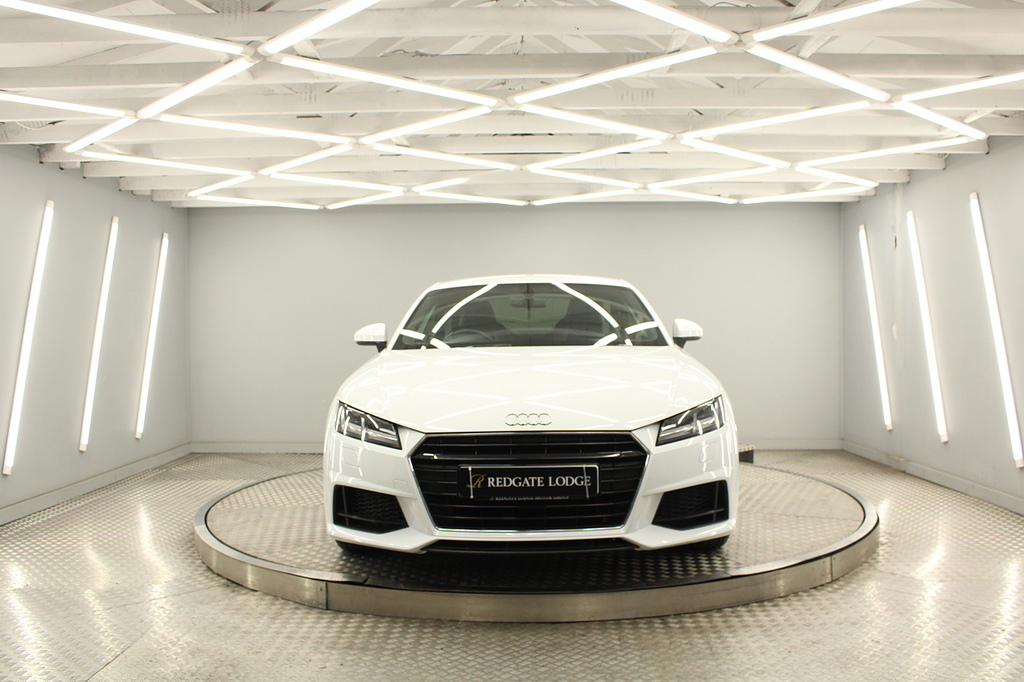 Audi TT Coupe NL15VFM White #6