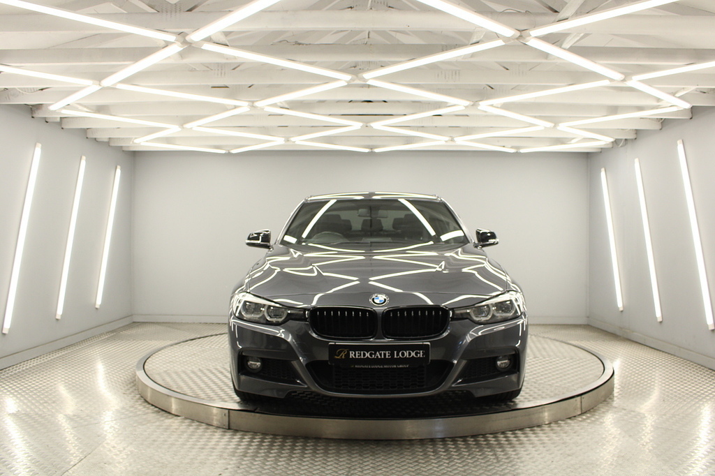 BMW 3 Series Saloon KJ68FGE Grey #6