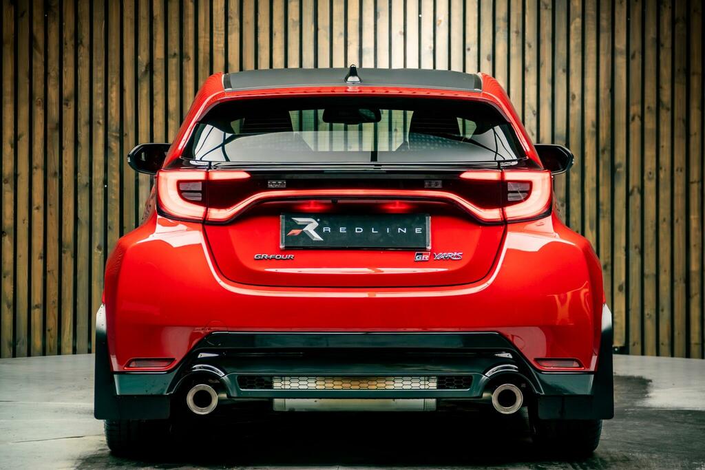 Toyota Yaris 1.6T Gr Awd Euro 6 Red #6