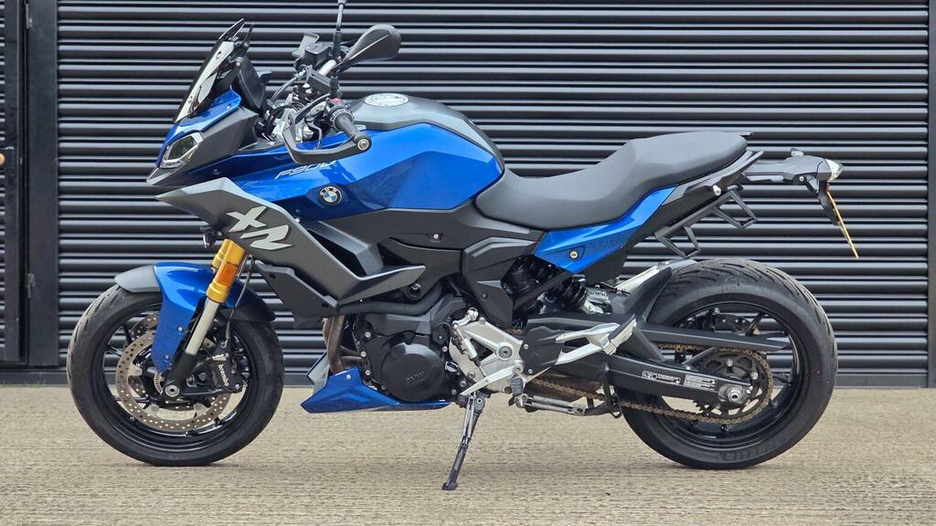 BMW Sports Tourer 900 Euro 5 202323 GV23FXA Blue