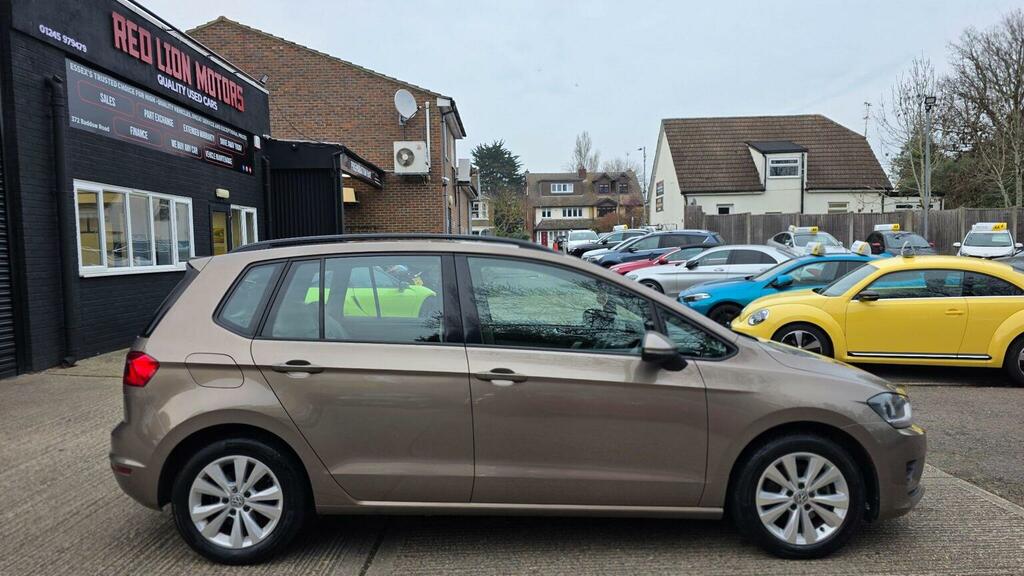 Volkswagen Golf SV Mpv 1.4 Tsi Bluemotion Tech Se Dsg Euro 6 Ss Gold #5